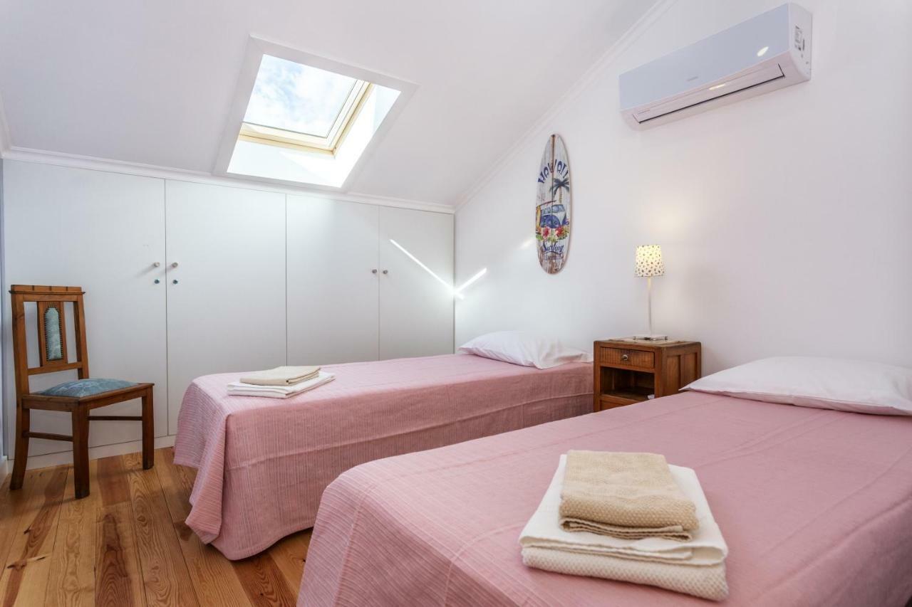 As Serenas Casa B Piscina ヴィーラ・ノーヴァ・デ・カセラ エクステリア 写真